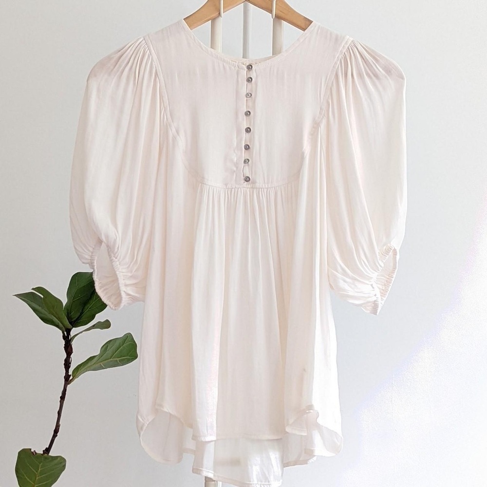 Anthropologie Cream silky blouse with silver buttons